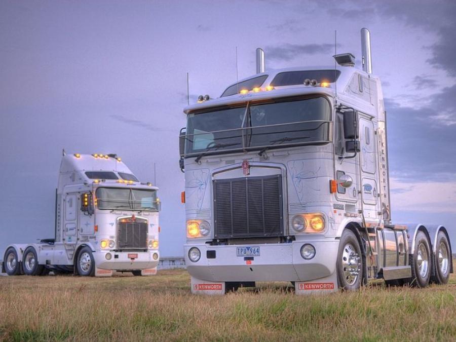  Kenworth K104 1999 года  (AU) (фото 2 из 4)